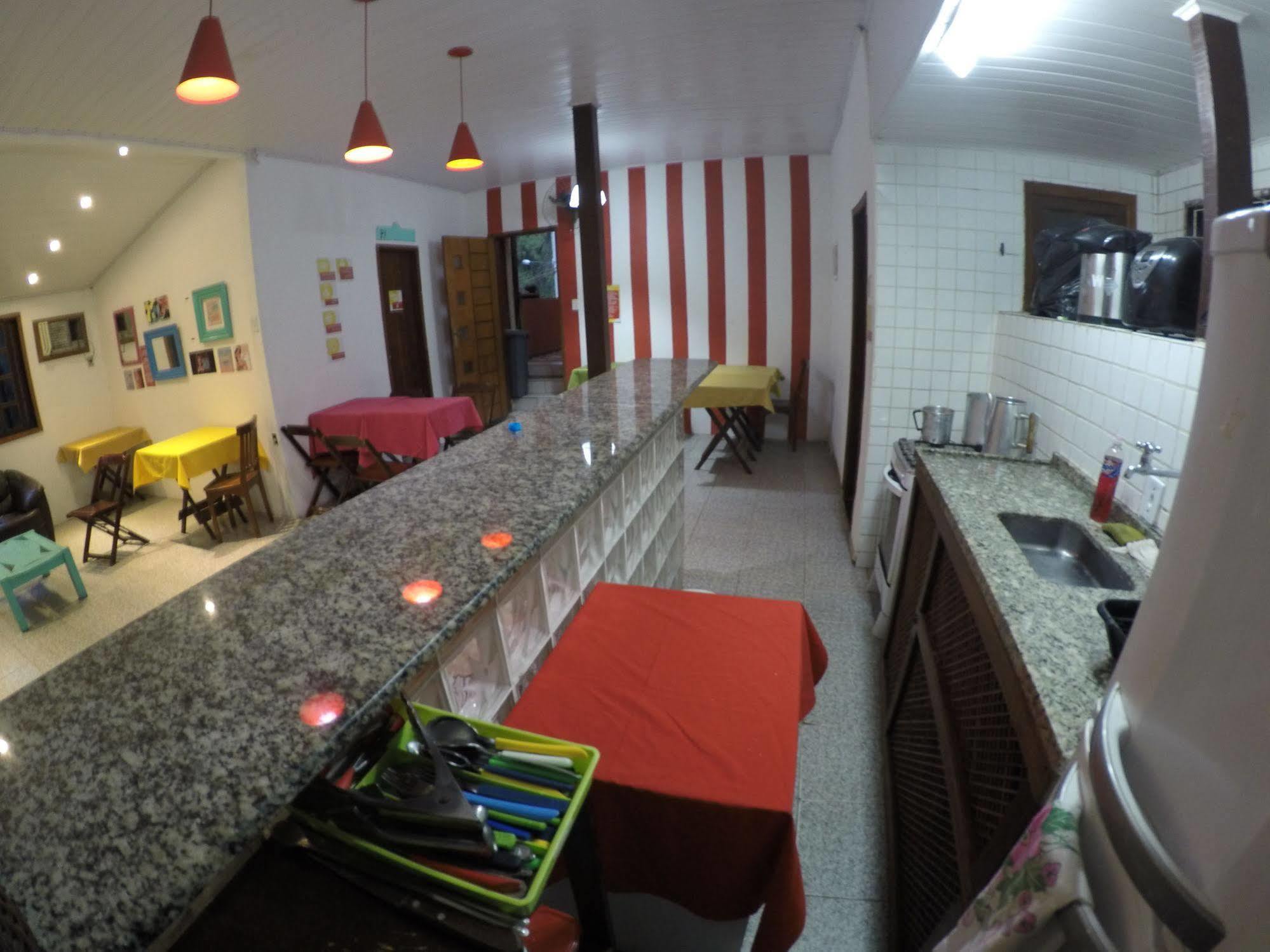 Beach House Ilha Grande Hostel Exterior photo
